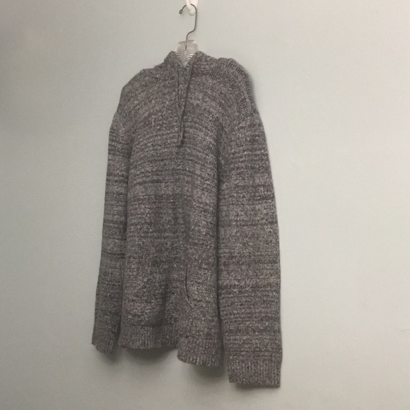Old Navy extra large sweater with hoodie - Picture 7 of 13